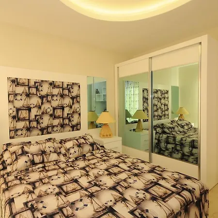 Апартаменты Cleopatra Beach *
